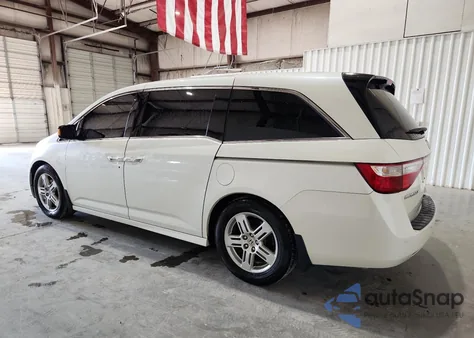 2013 Honda Odyssey Touring из США, поврежденный, VIN 5FNRL5H90DB060222